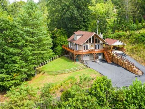 5 Rock Ledge Drive Burnsville NC 28714