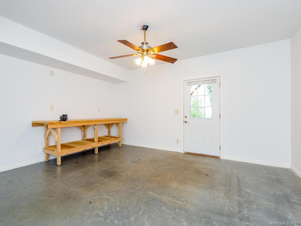 5 Rock Ledge Drive Burnsville NC 28714