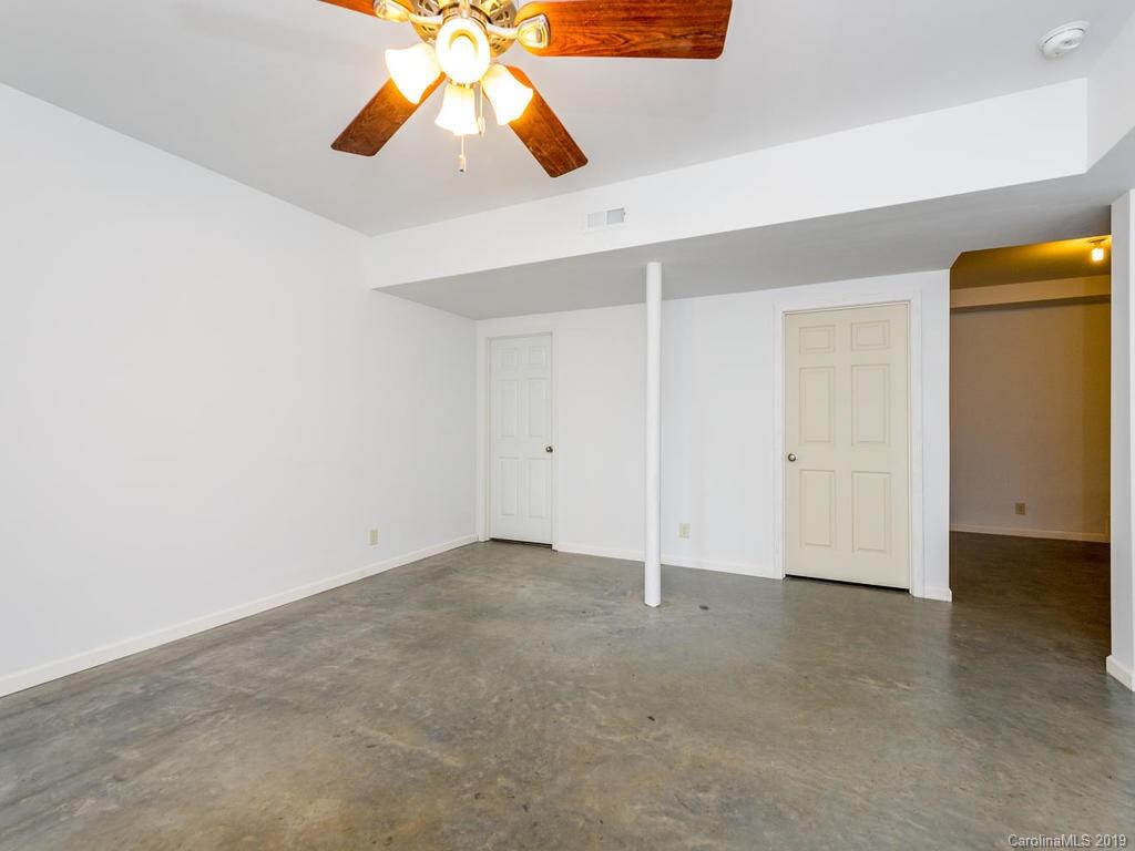 5 Rock Ledge Drive Burnsville NC 28714