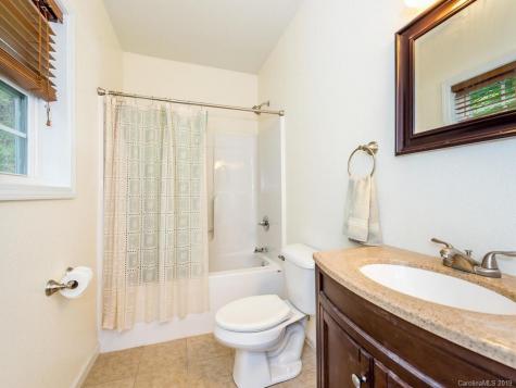 5 Rock Ledge Drive Burnsville NC 28714