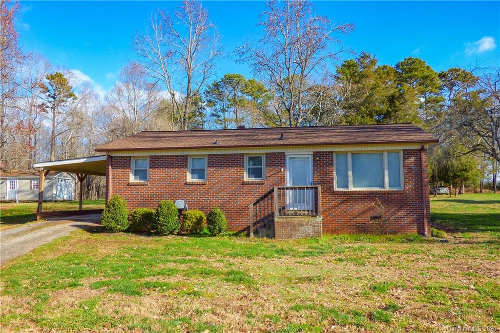 3315 40th Avenue Place NE Hickory NC 28601