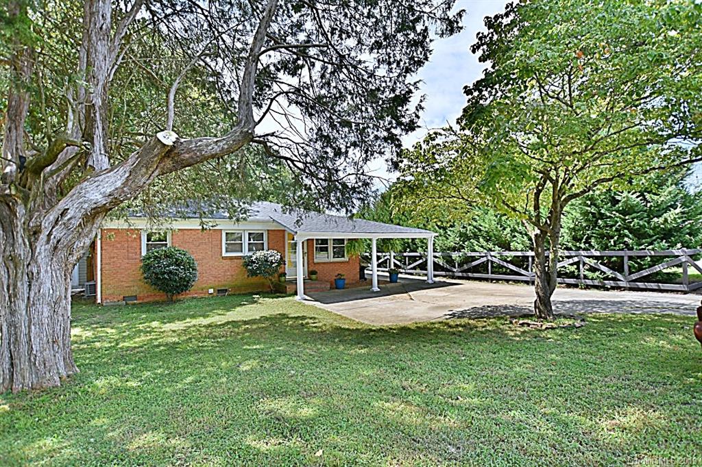 130 Olive Street Pineville NC 28134