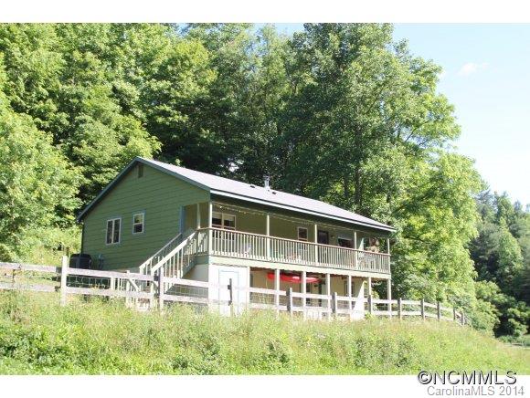 255 Dicks Trail Waynesville NC 28785