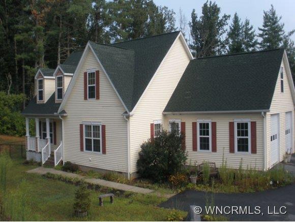40 England Valley Road Weaverville NC 28787