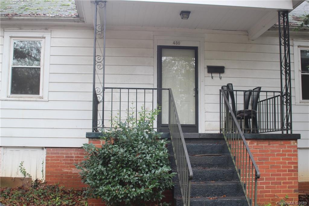 450 1st Street SE Hickory NC 28602