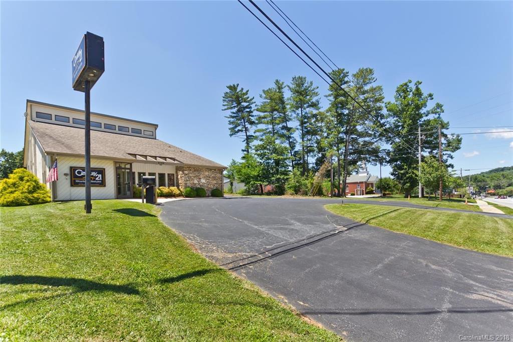 2123 Hendersonville Road Arden NC 28704