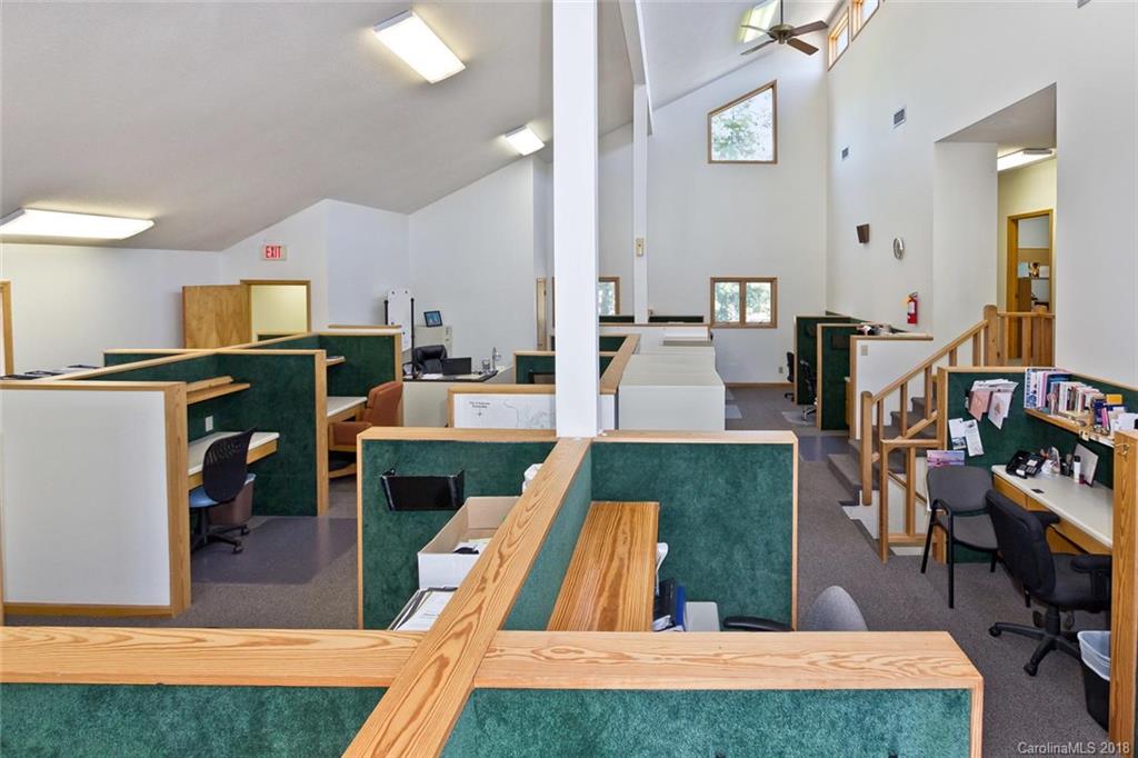 2123 Hendersonville Road Arden NC 28704