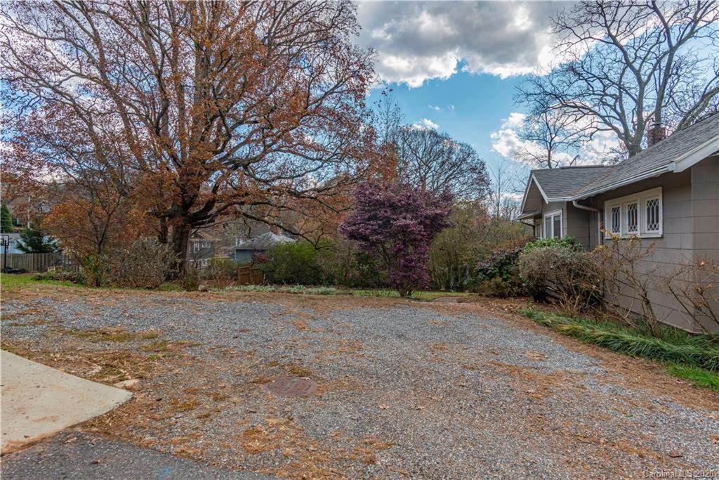 3 Oak Park Road Asheville NC 28801