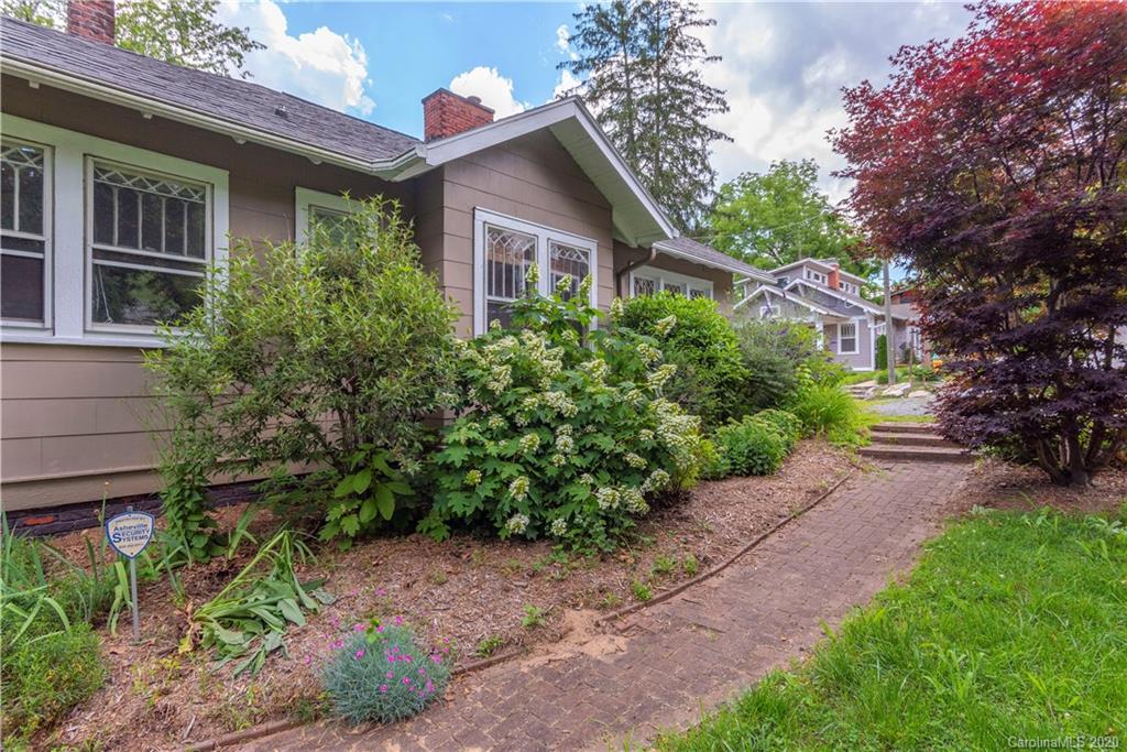 3 Oak Park Road Asheville NC 28801
