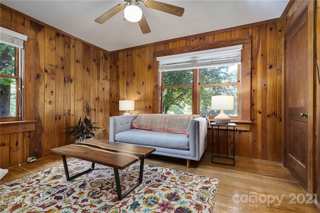 48 White Pine Drive Asheville NC 28805