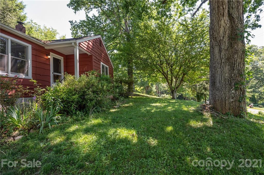 48 White Pine Drive Asheville NC 28805