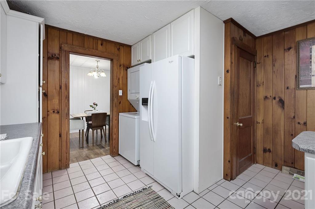 48 White Pine Drive Asheville NC 28805