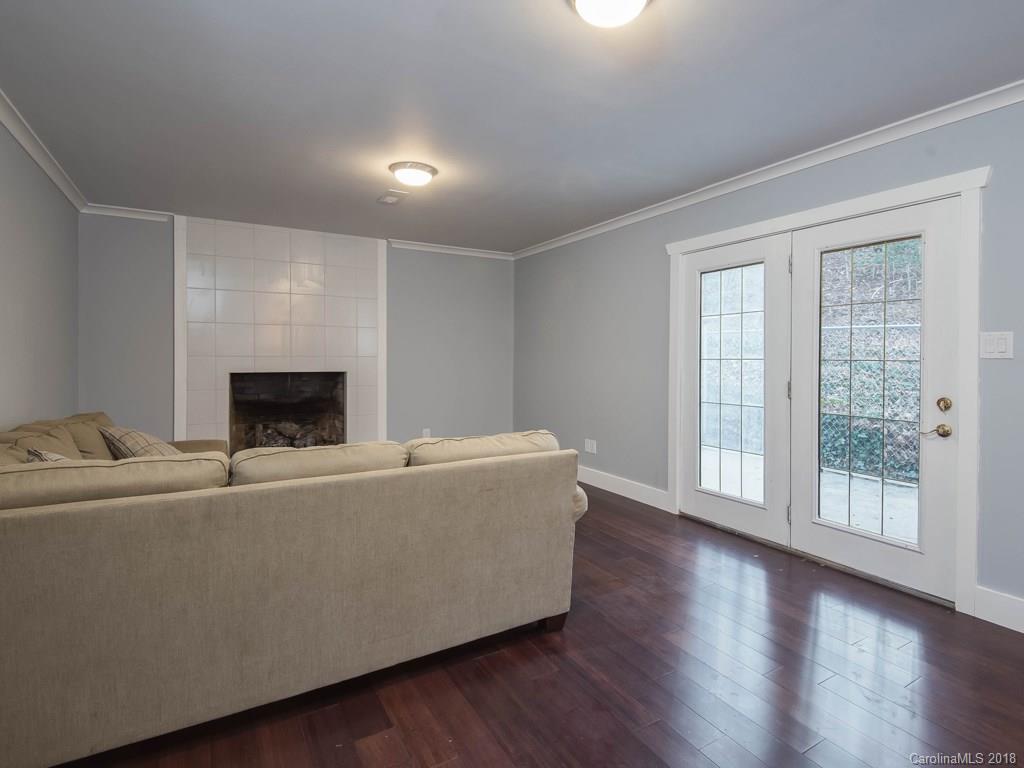 20 Gardenwood Lane Asheville NC 28803