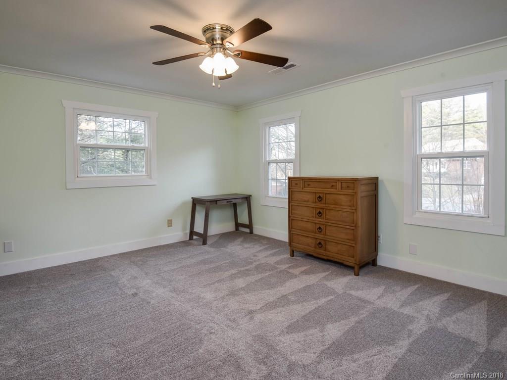 20 Gardenwood Lane Asheville NC 28803