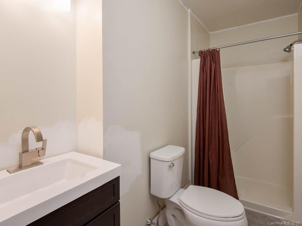 20 Gardenwood Lane Asheville NC 28803