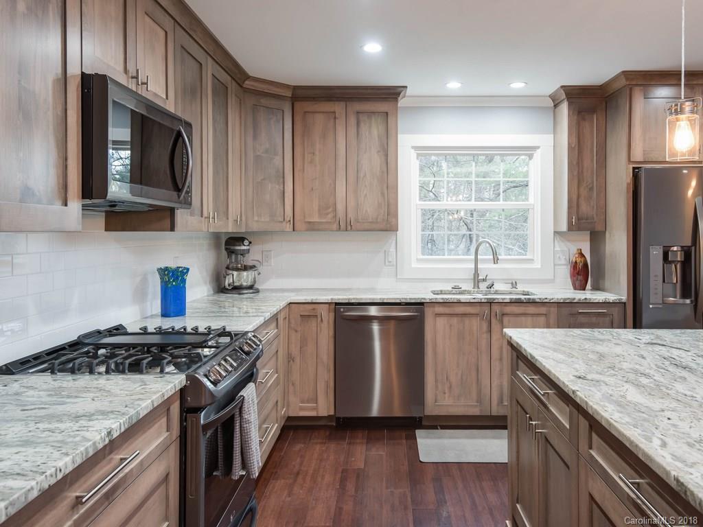 20 Gardenwood Lane Asheville NC 28803