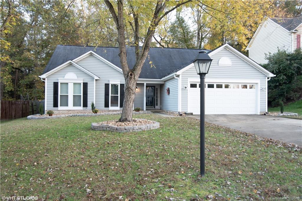 9410 Fetlock Court Charlotte NC 28216