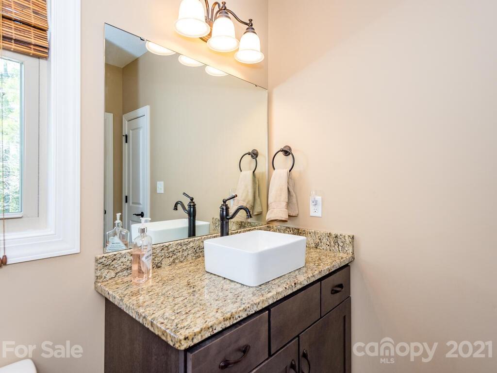 46 Dara Lane Weaverville NC 28787