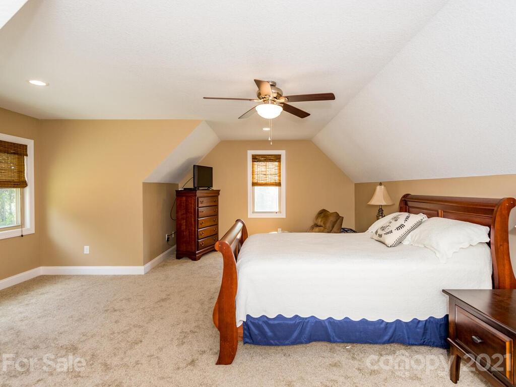 46 Dara Lane Weaverville NC 28787