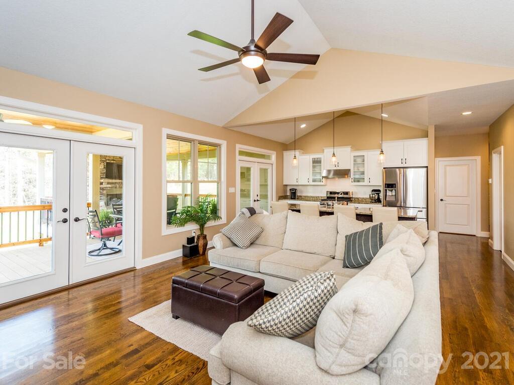 46 Dara Lane Weaverville NC 28787