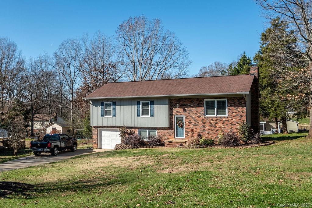 1059 Tangle Drive Hickory NC 28602
