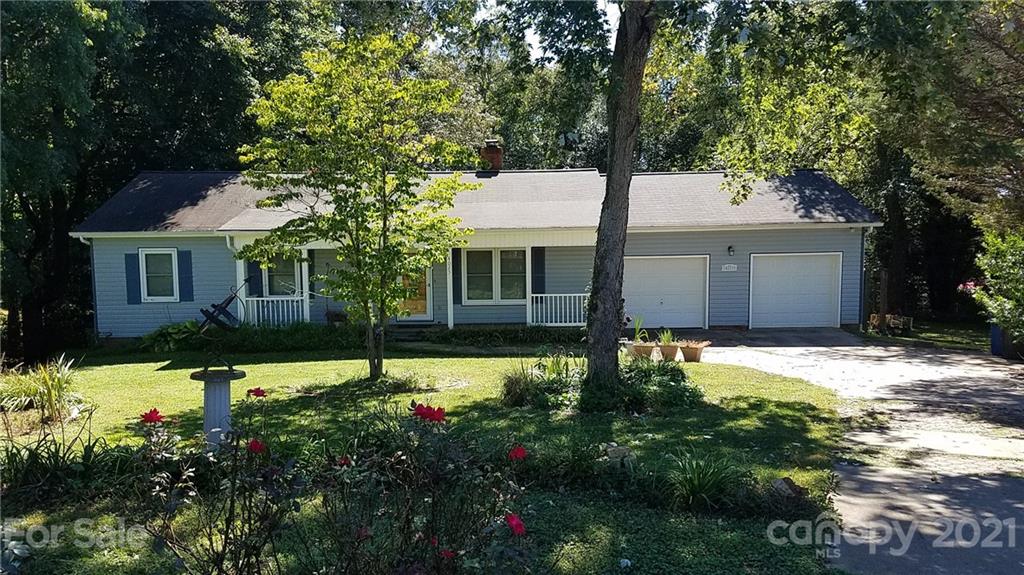 4025 9th Street Court NE Hickory NC 28601