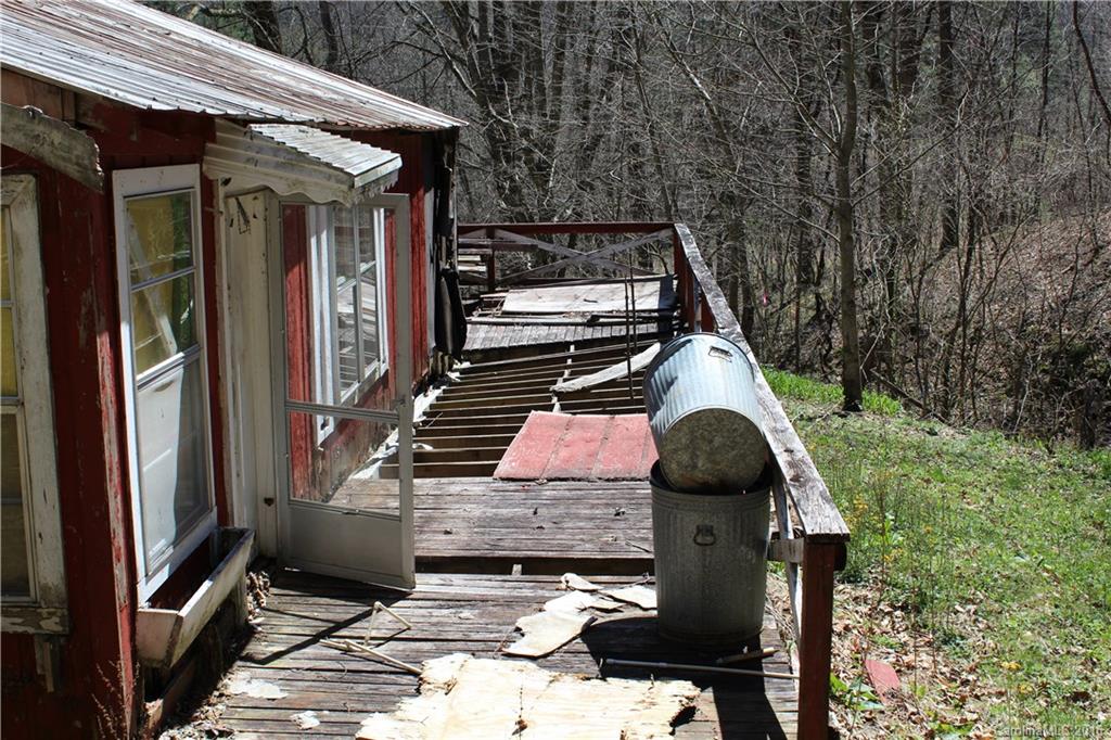 527 Lisenbee Road Marshall NC 28753