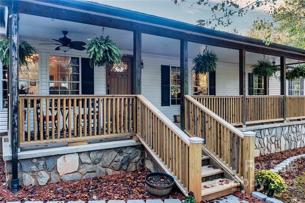 6304 Dysartsville Road Morganton NC 28655