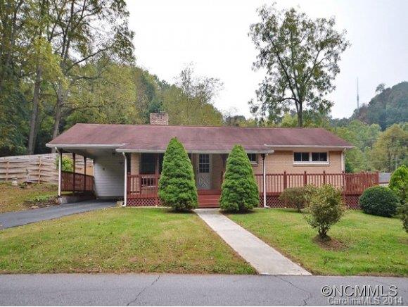 748 East Street Waynesville NC 28786