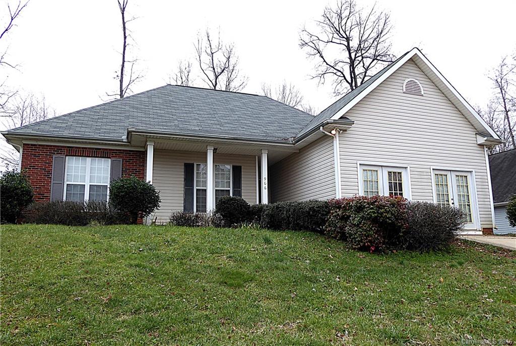 906 Jordans Pond Lane Charlotte NC 28214