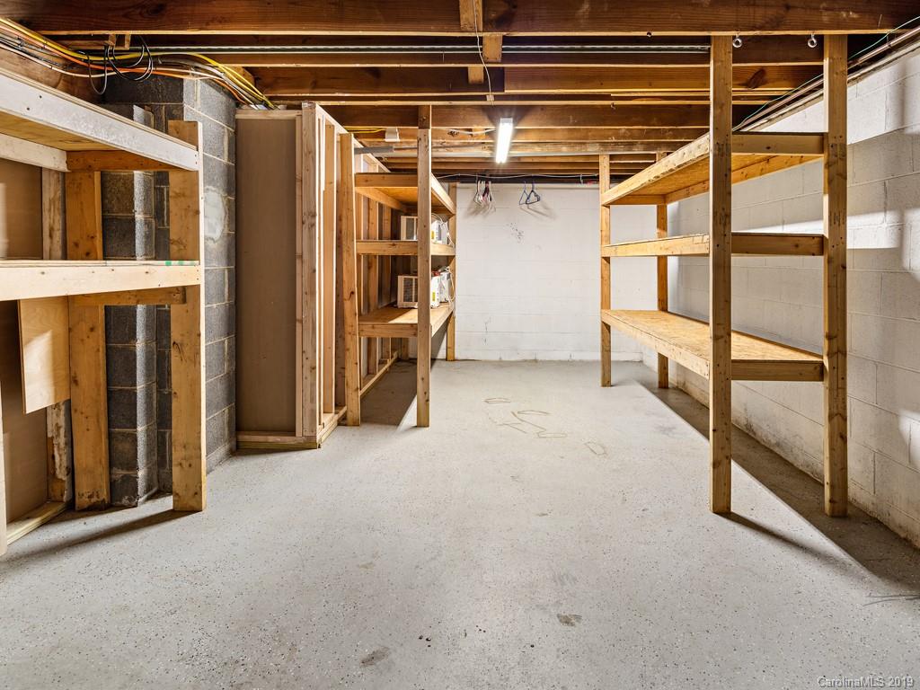 28 Adams Street Asheville NC 28801