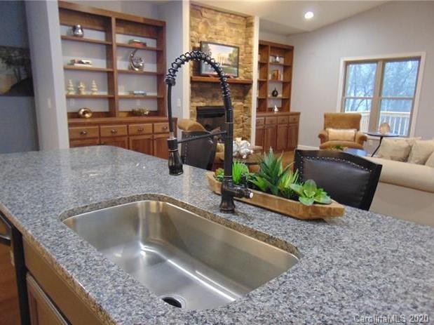 536 Middle Connestee Trail Brevard NC 28712