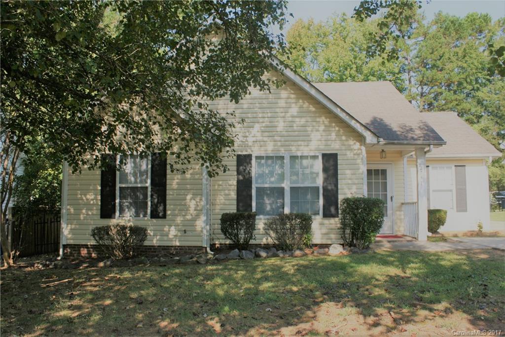 2731 Daffodil Drive Charlotte NC 28269
