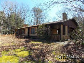 15 Averys Drive Etowah NC 28729