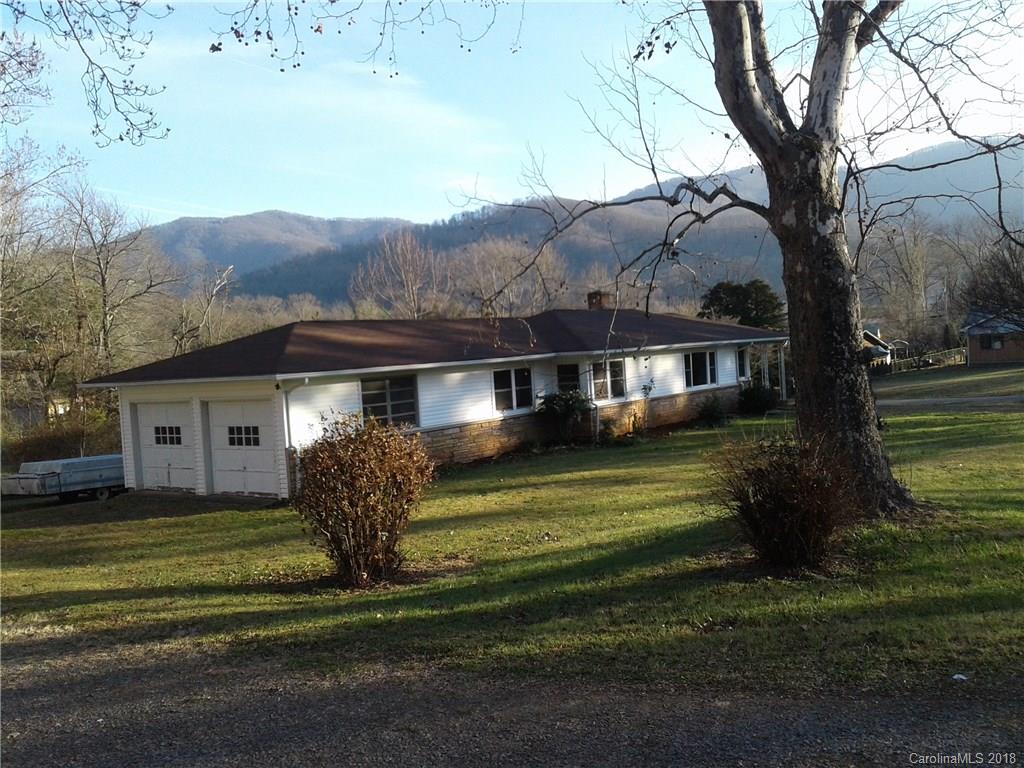 202 Winter Street Swannanoa NC 28778