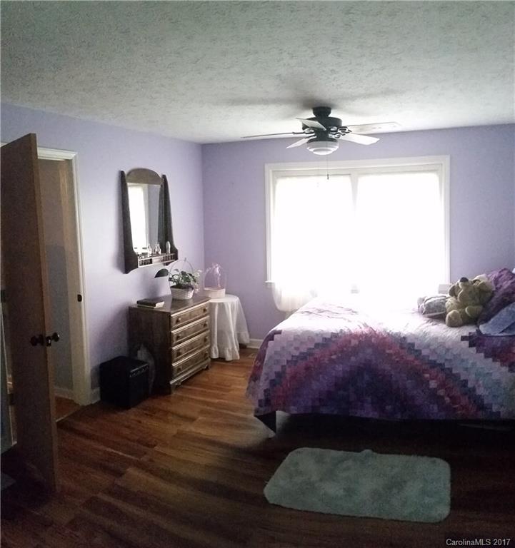 202 Winter Street Swannanoa NC 28778