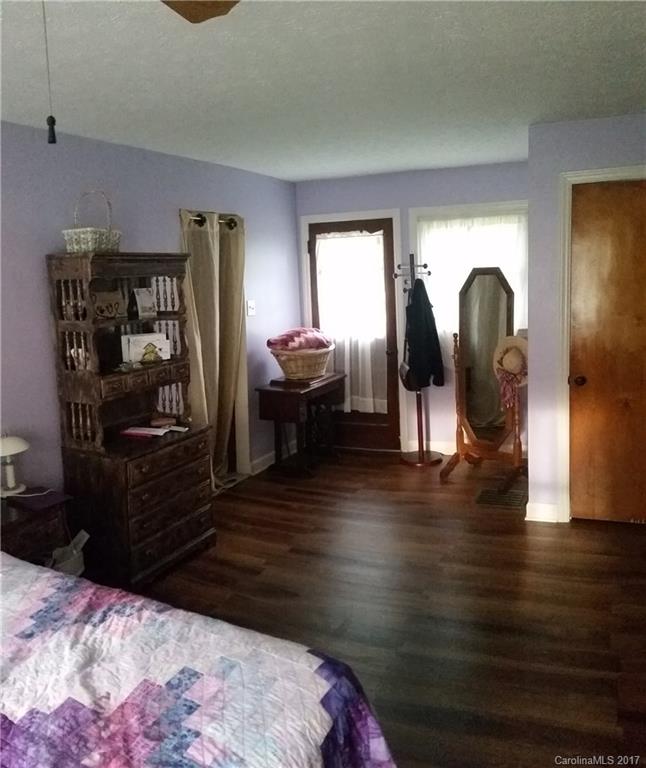 202 Winter Street Swannanoa NC 28778