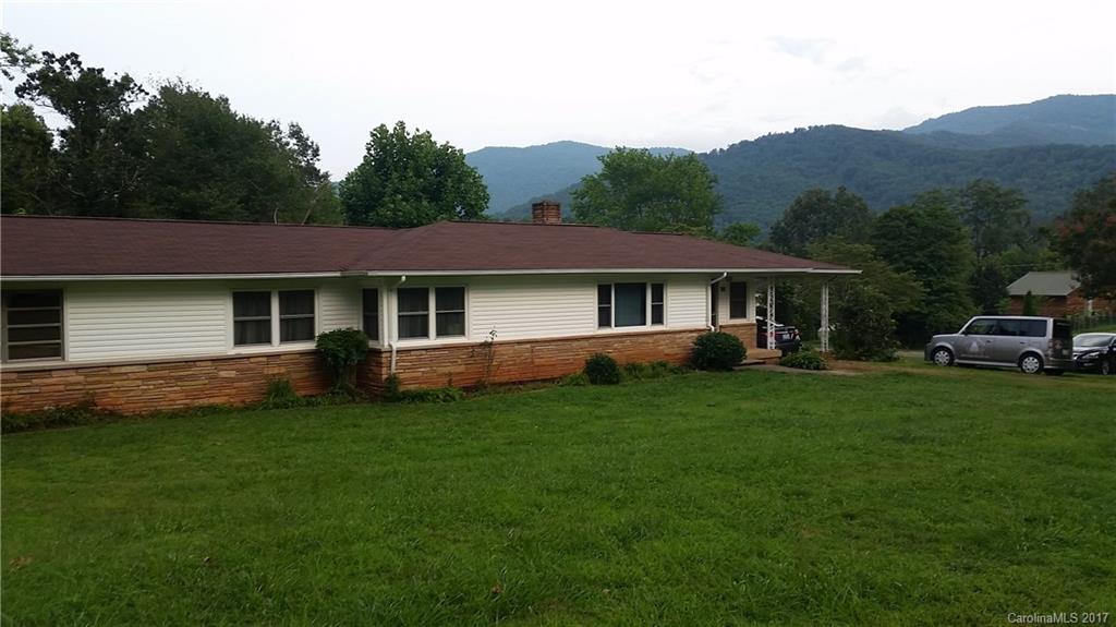 202 Winter Street Swannanoa NC 28778
