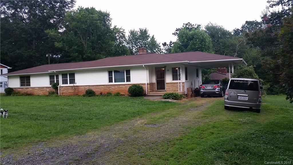 202 Winter Street Swannanoa NC 28778