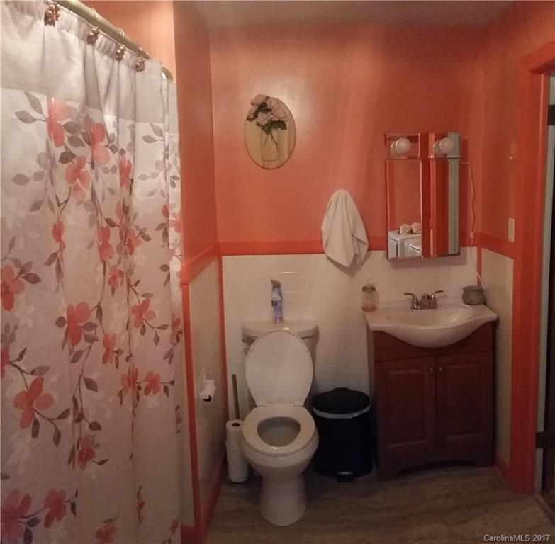 202 Winter Street Swannanoa NC 28778