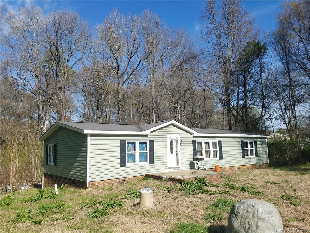 5275 Clearwater Lake Road Mount Holly NC 28120