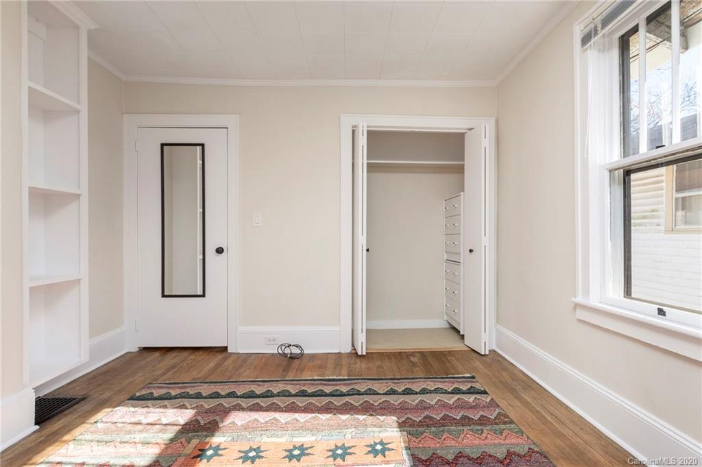 53 Vandalia Avenue Asheville NC 28806
