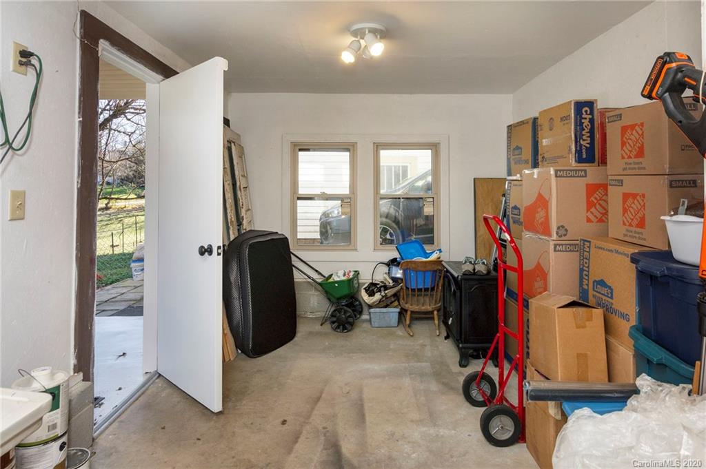 53 Vandalia Avenue Asheville NC 28806