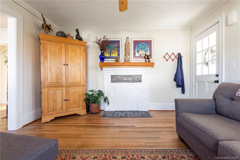 53 Vandalia Avenue Asheville NC 28806