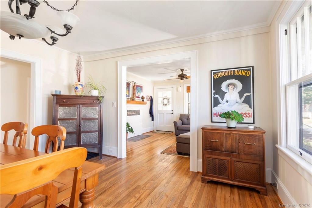 53 Vandalia Avenue Asheville NC 28806