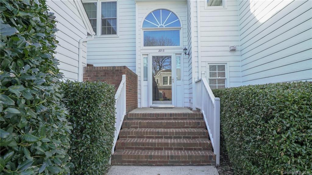 8713 Fox Chase Lane Charlotte NC 28269