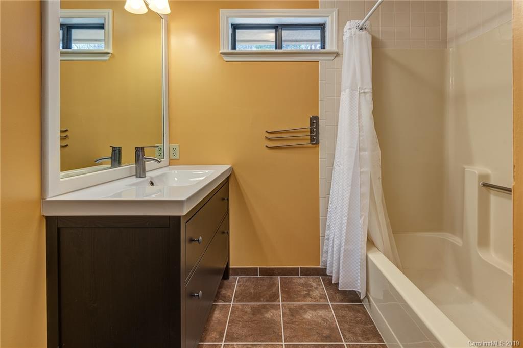 615 Beaverdam Road Asheville NC 28804