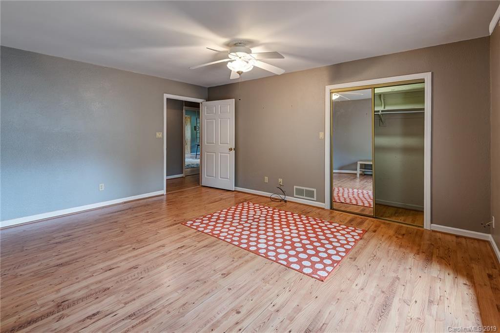 615 Beaverdam Road Asheville NC 28804
