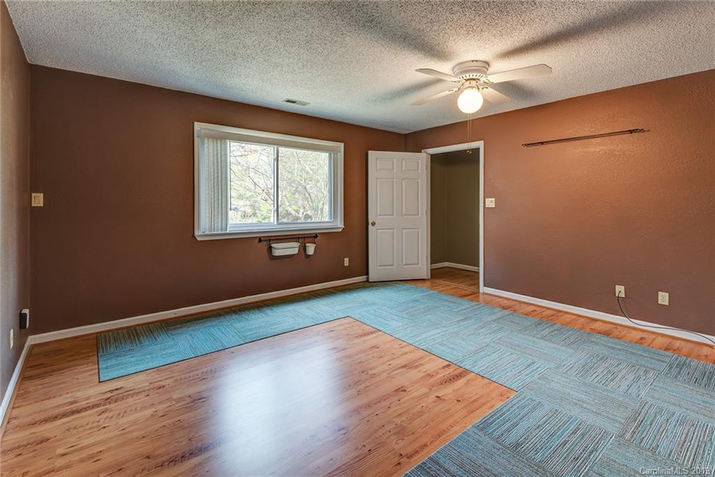 615 Beaverdam Road Asheville NC 28804