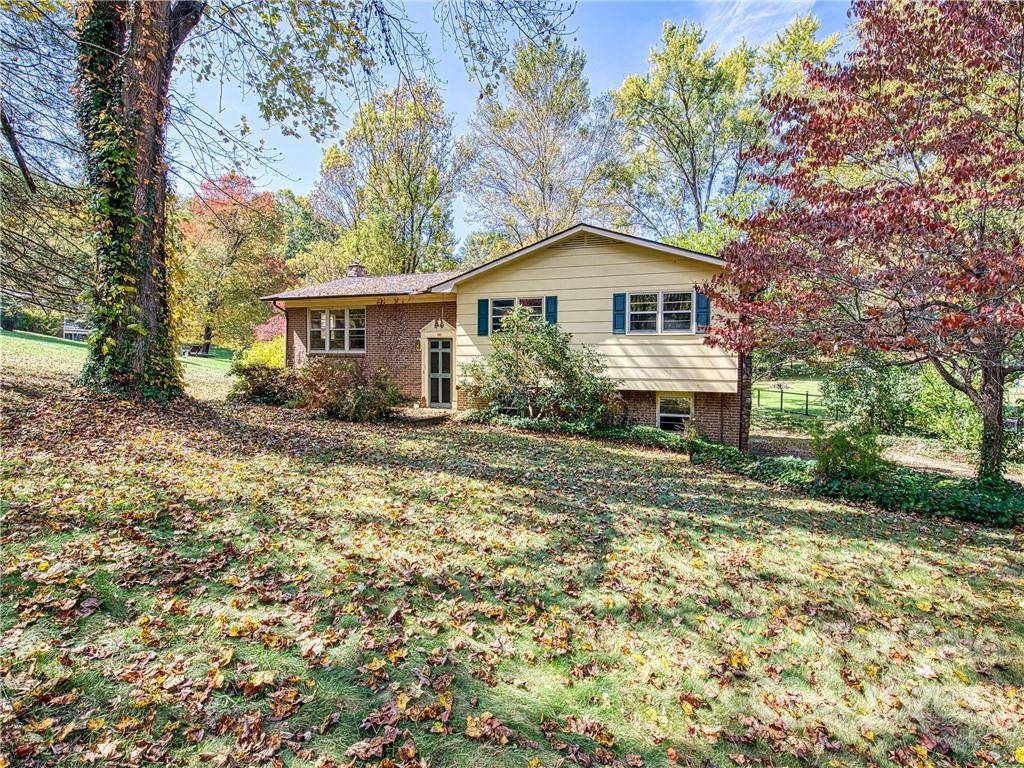182 Fairway Hills Drive Waynesville NC 28786